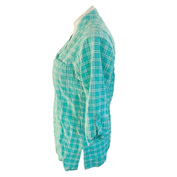 Columbia V-Neck Button‎ Down Short Sleeve Shirt Sized S - Picture 2 of 5